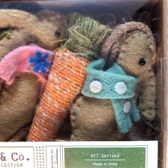 🏠 NWOT 6 ft Bunny & Carrots Garland 🐇🥕 - Picture 5 of 7